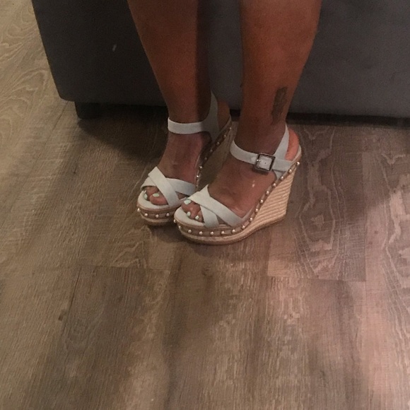 **NEW** Jessica Simpson:  Denim Wedge_Size 7M - Picture 7 of 8